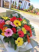 Букет цветов из:  Герберы #REPLACE_PRED# Кемля