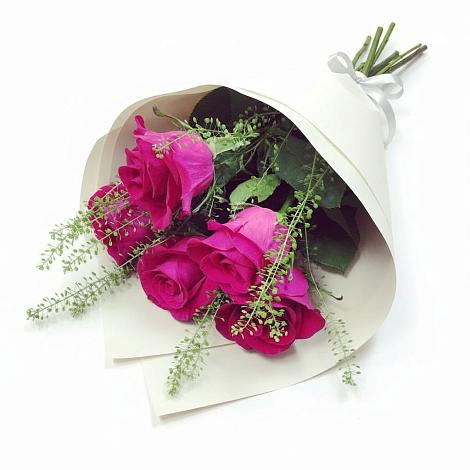 Букет цветов из: Розы в Кемля